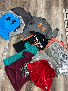 Boys 8/S/10/M clothing Lot